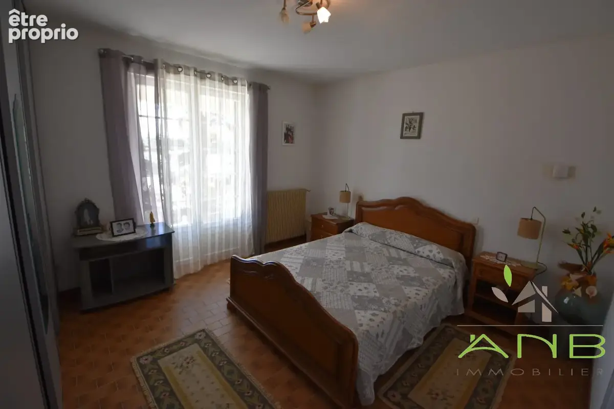 Maison 6 pièces 125 m² à vendre à Roumazieres-Loubert (16270) - photo 5