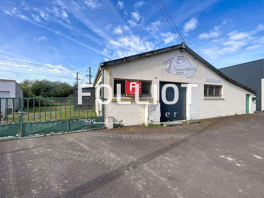 Commerce à CARENTAN