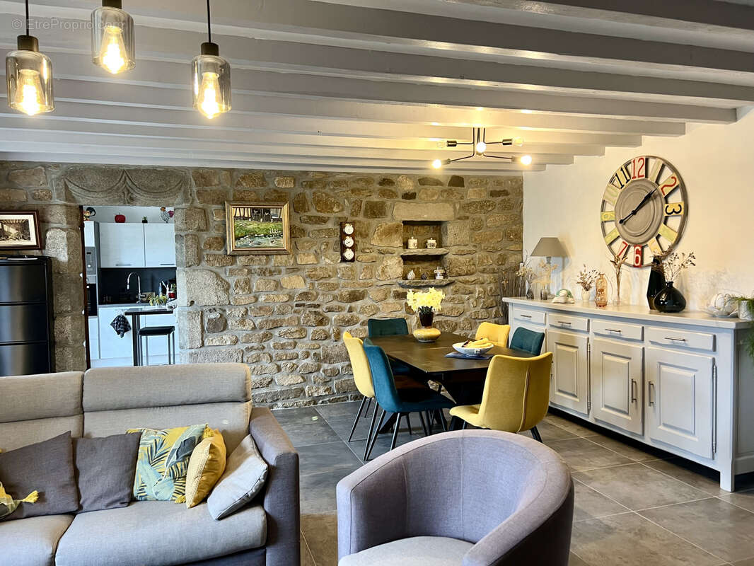Maison à FREHEL