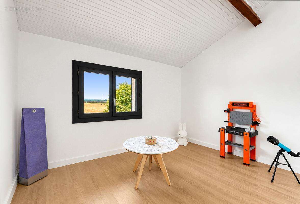 Maison 160 m² à Plaisance-Du-Touch  - photo 19