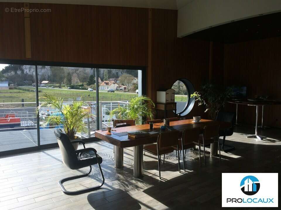 Commerce à TANCARVILLE