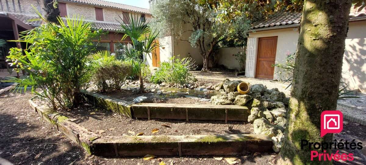 Propriété avec 3 logements Le Mas D Agenais + jardin japonais + garage - photo 9