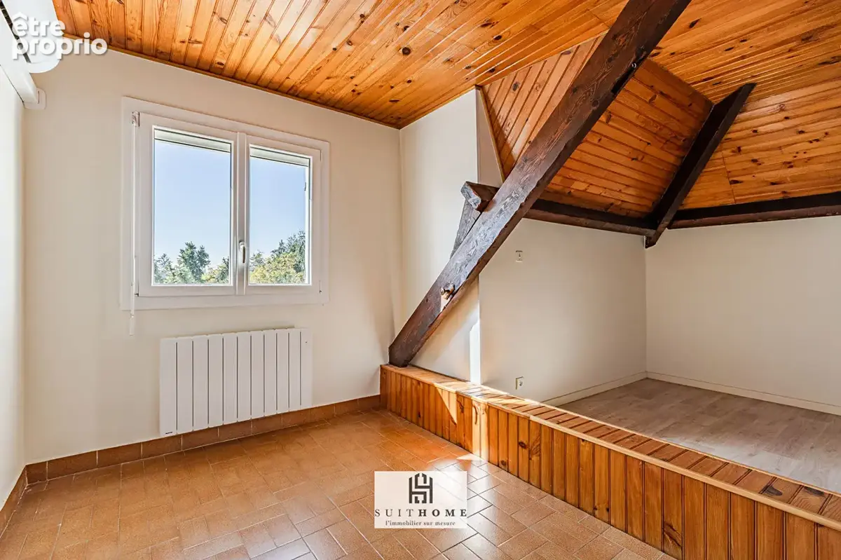 Maison familiale de 131 m² avec sous-sol et double garage - photo 11