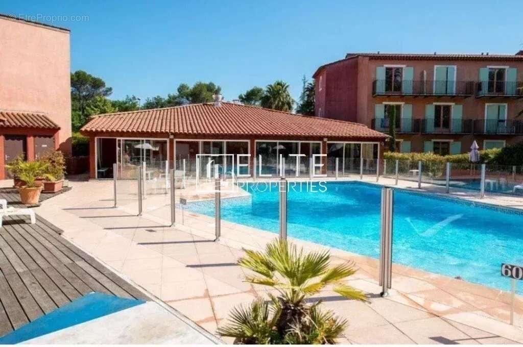 Appartement à MOUANS-SARTOUX