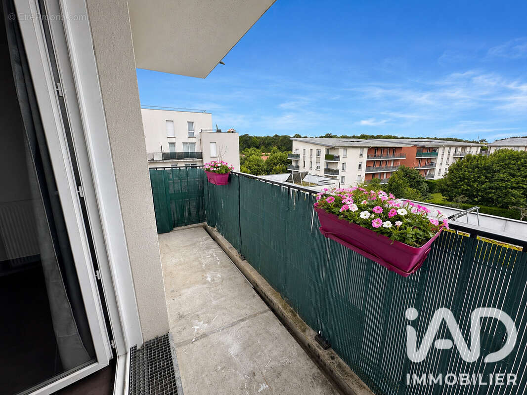 Appartement 72 m² à Fleury-Merogis  - photo 4