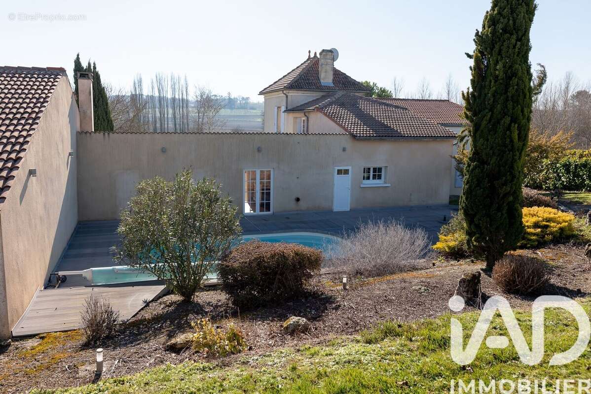 Photo 4 - Maison à MIRAMBEAU
