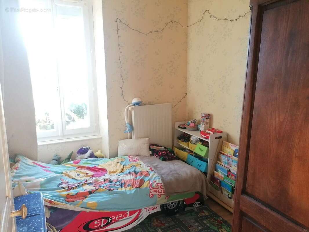 Maison à SAINTE-FLORINE