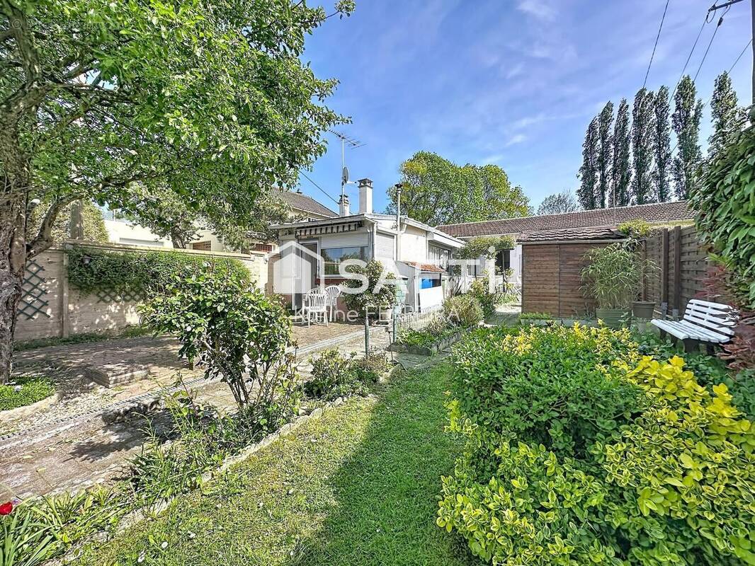 Photo 1 - Maison à VILLECRESNES