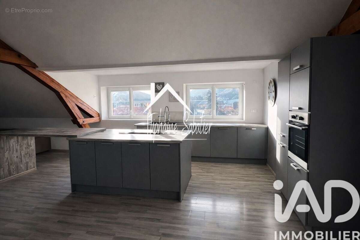 Photo 4 - Appartement à BOURGOIN-JALLIEU