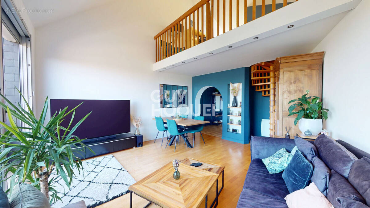 Appartement à SAINT-SEBASTIEN-SUR-LOIRE