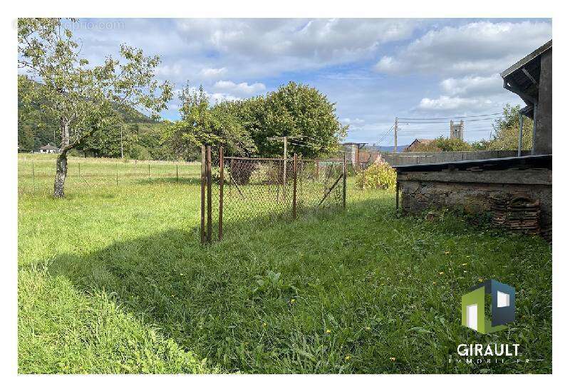 Maison à AUXELLES-BAS