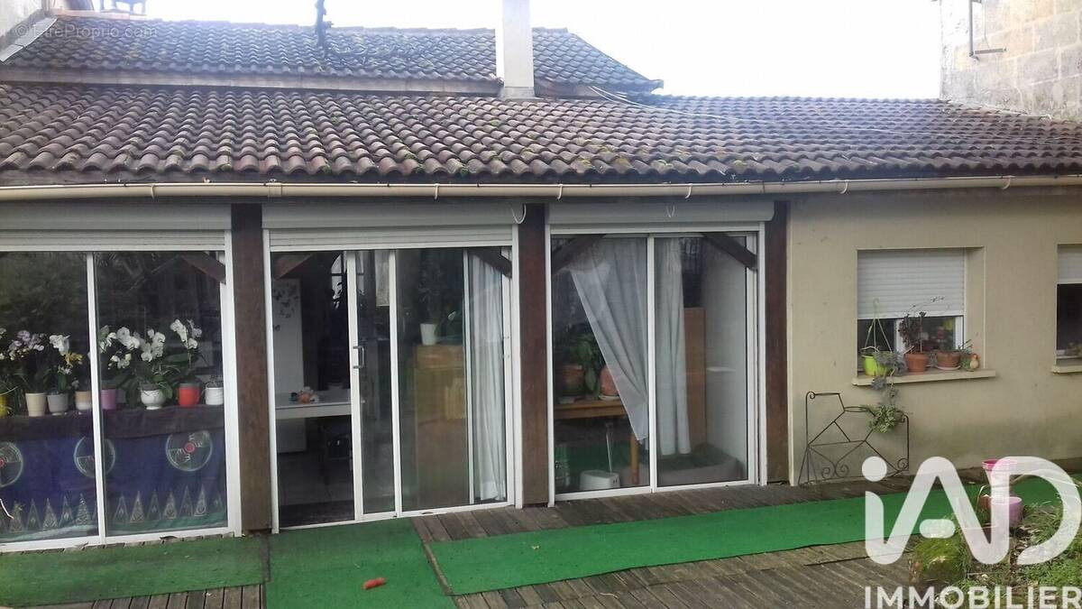 Photo 1 - Maison à MONTLIEU-LA-GARDE