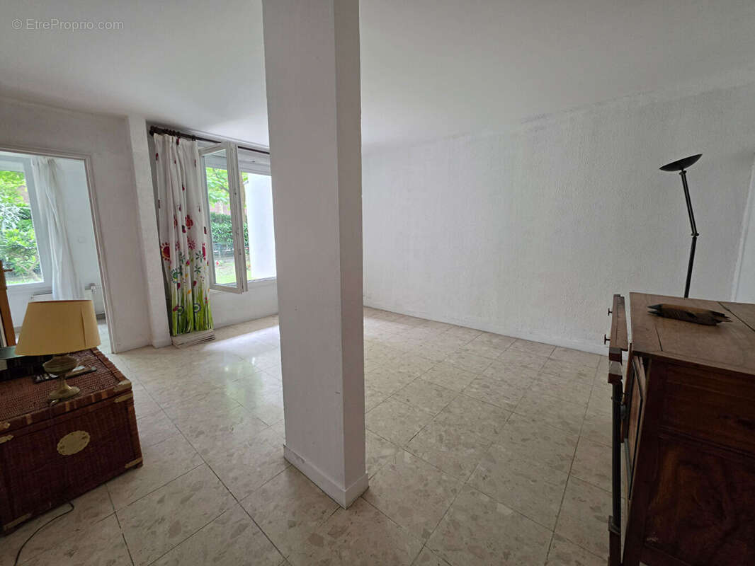 Appartement à CLICHY