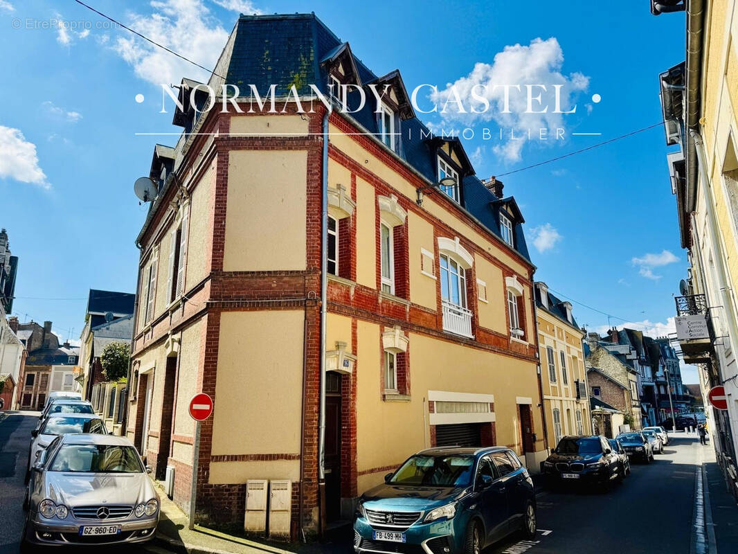 Maison à TROUVILLE-SUR-MER