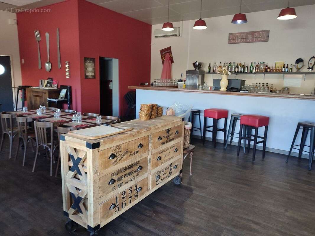 Photo 3 - Commerce à PEZENAS