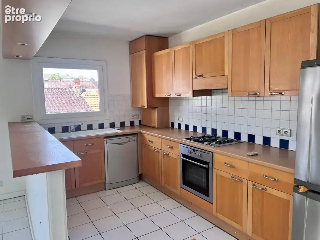 Appartement 90 m² résidence sécurisée + terrasse + parking -  Centre-ville de Villeneuve-sur-Lot (47) - photo 7