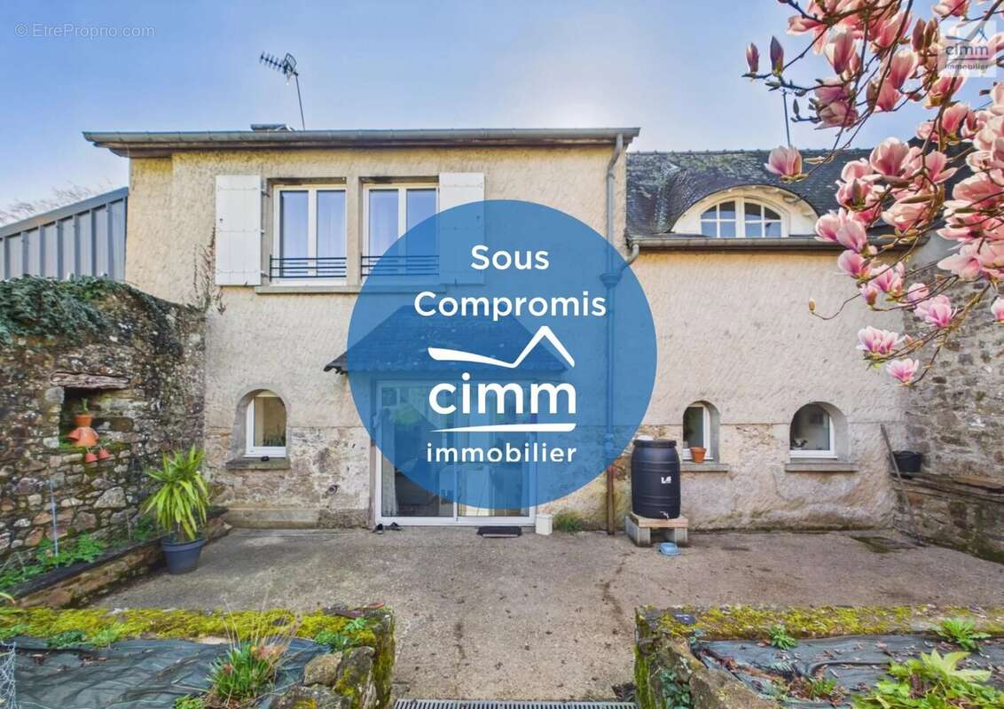 Maison à SAINT-SEGLIN