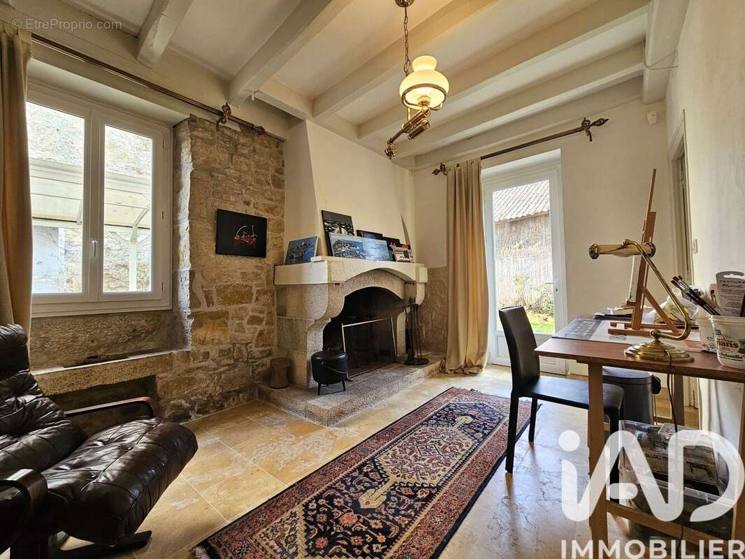 Photo 5 - Maison à LES QUATRE-ROUTES-DU-LOT