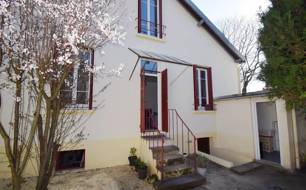 Maison à VICHY
