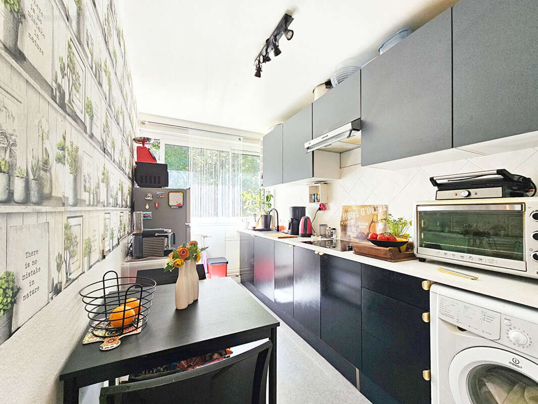 Appartement à VAIRES-SUR-MARNE