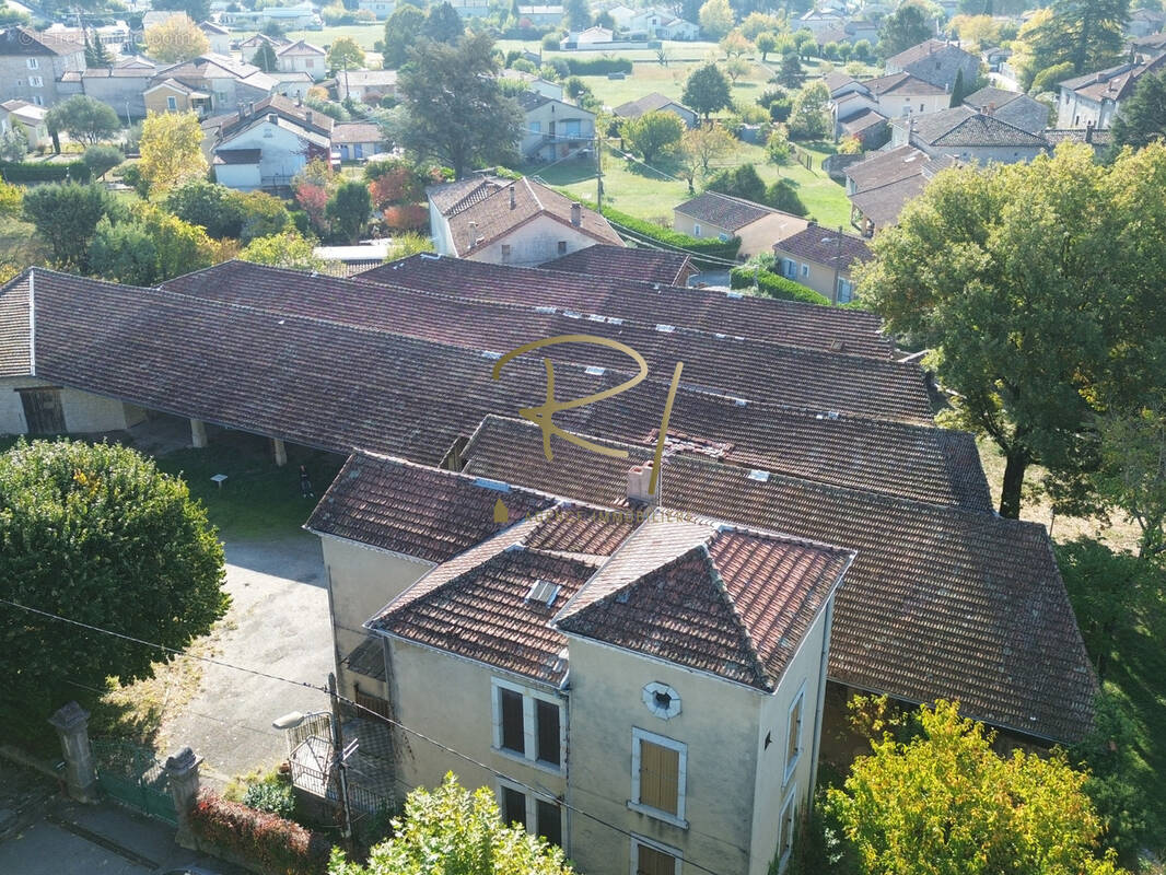 Maison à RUOMS