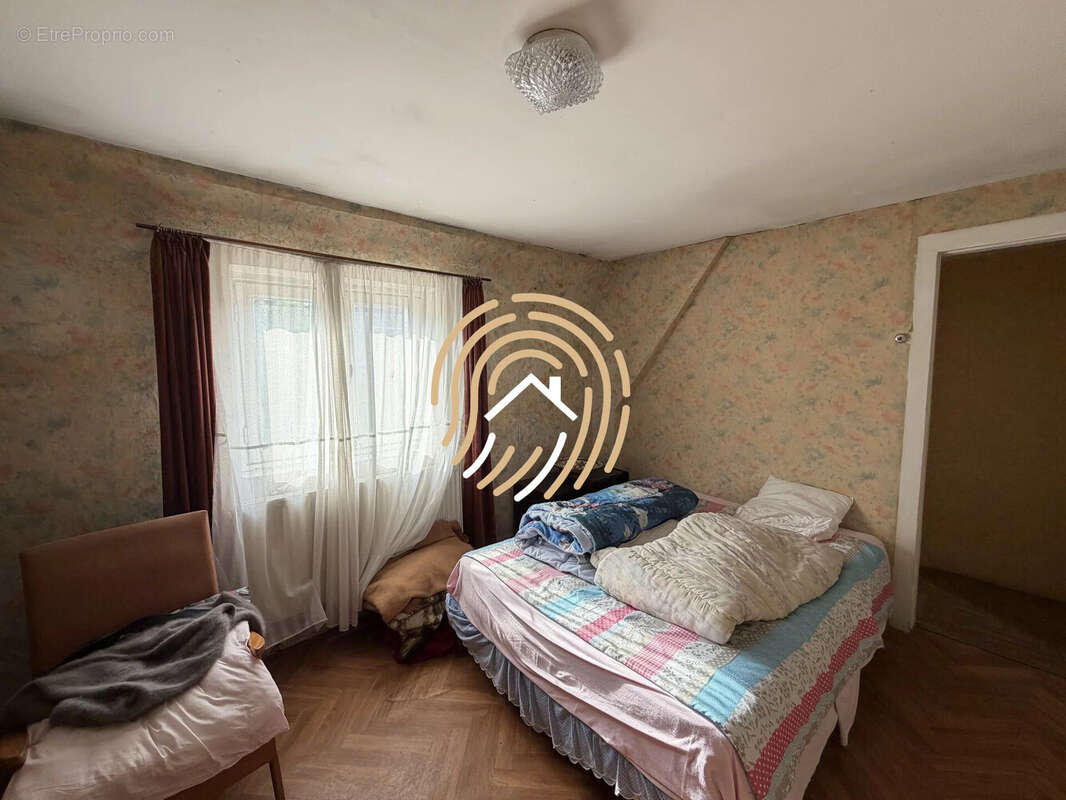 Maison 163 m² à Roost-Warendin  - photo 8