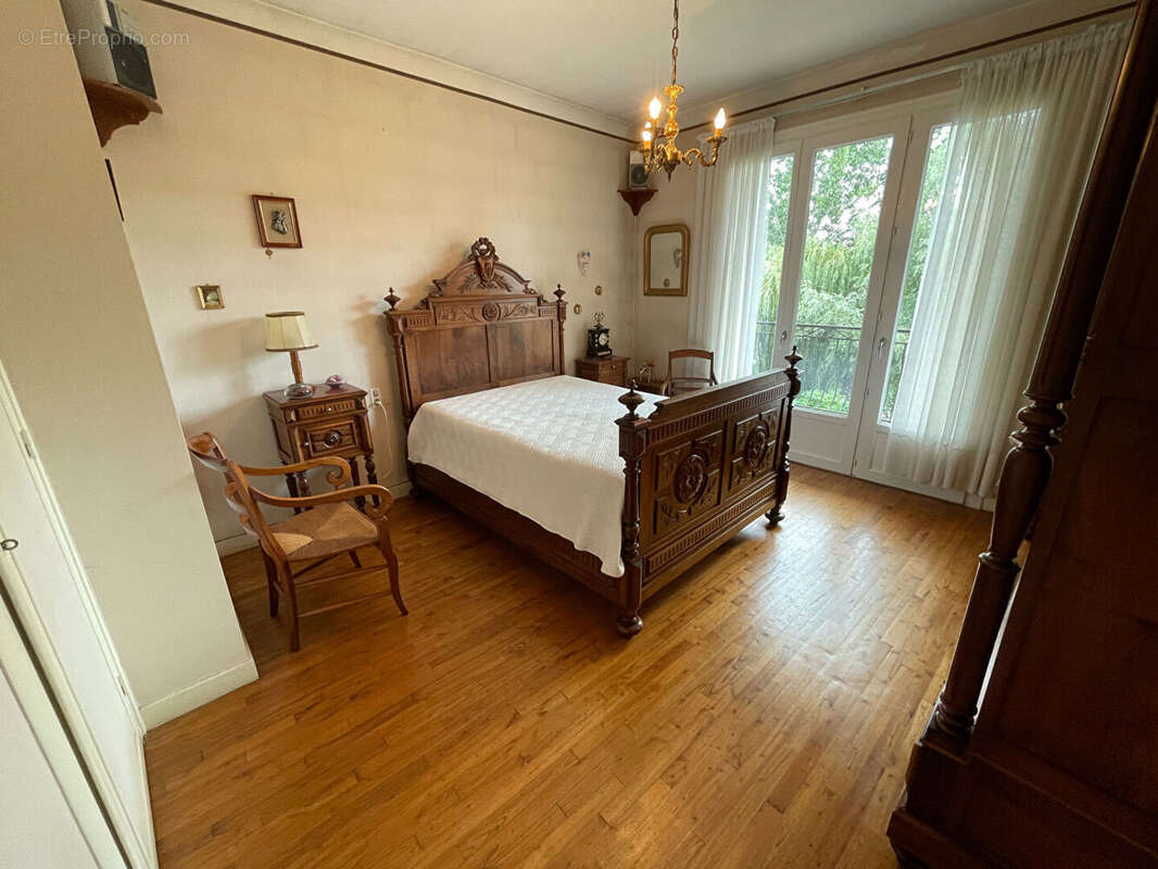 Maison à MONSEMPRON-LIBOS