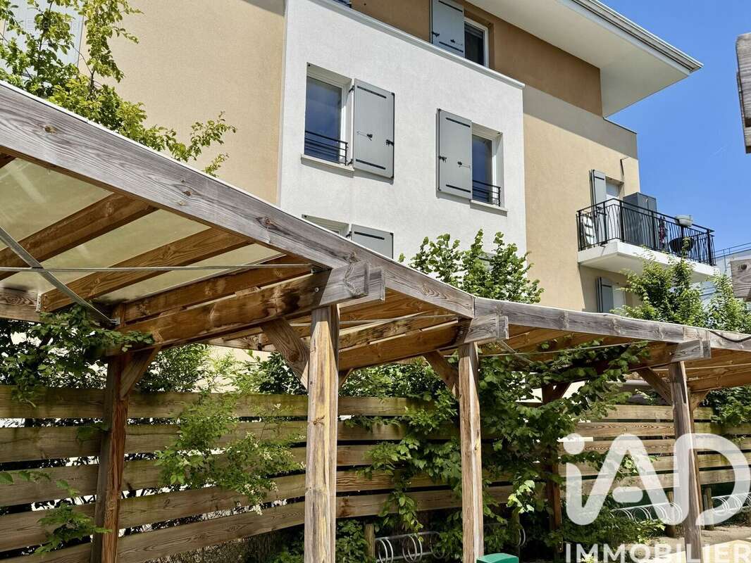 Photo 2 - Appartement à CORBEIL-ESSONNES