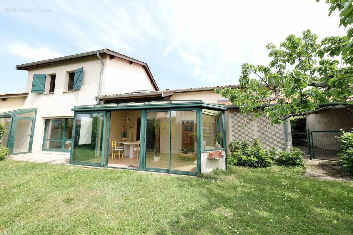 Maison à CRAPONNE