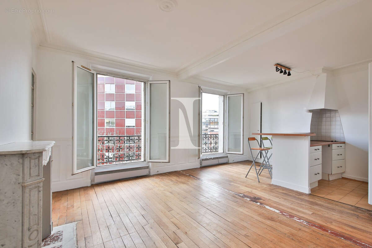 Appartement à PARIS-13E