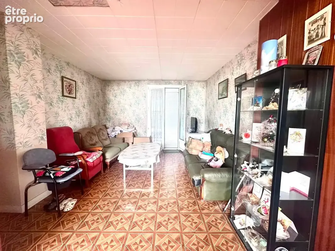Maison individuelle de 95 m2 avec sous-sol total   Secteur 80500 - photo 4