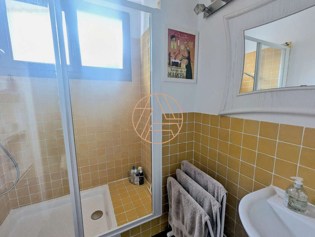 Appartement à SAINT-MAUR-DES-FOSSES