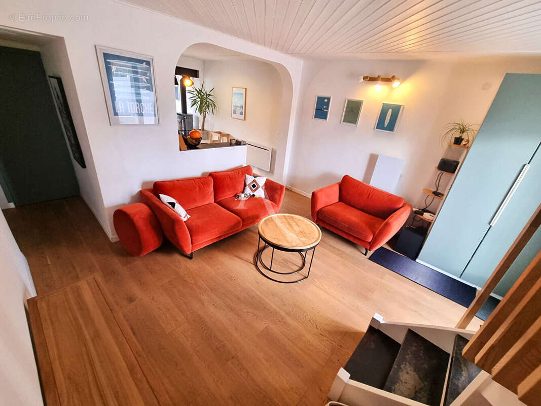 Maison à SAINT-SEBASTIEN-SUR-LOIRE