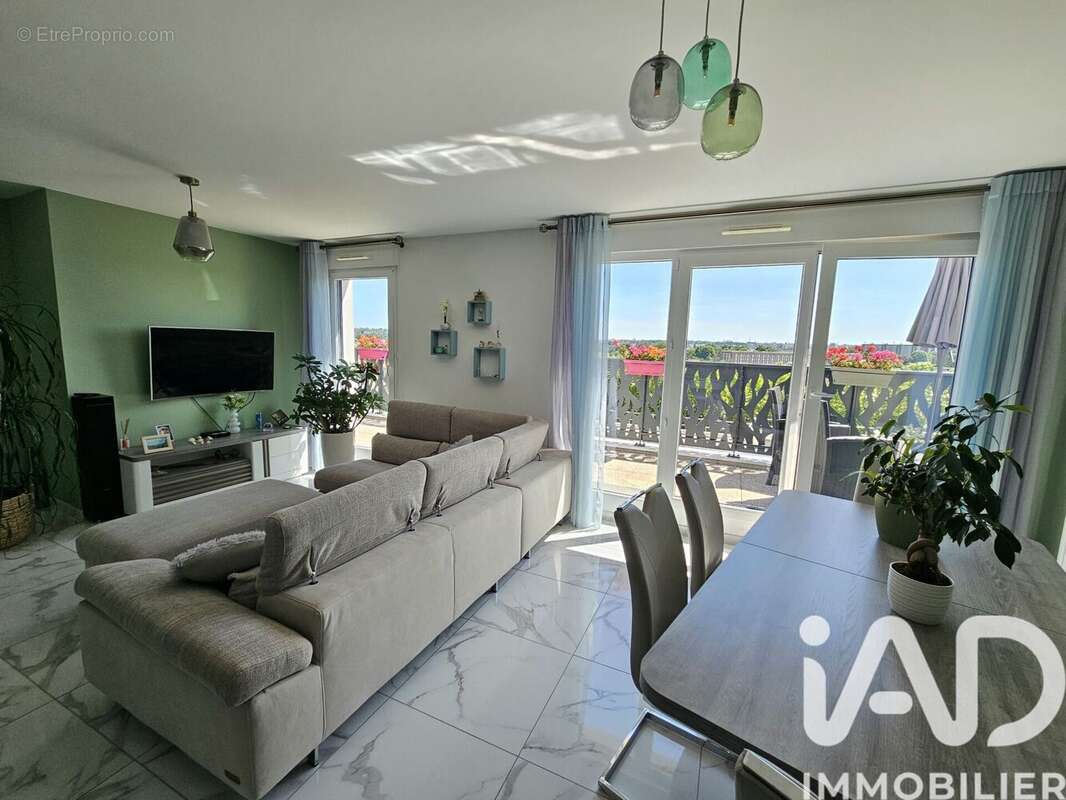 Photo 2 - Appartement à LES PAVILLONS-SOUS-BOIS