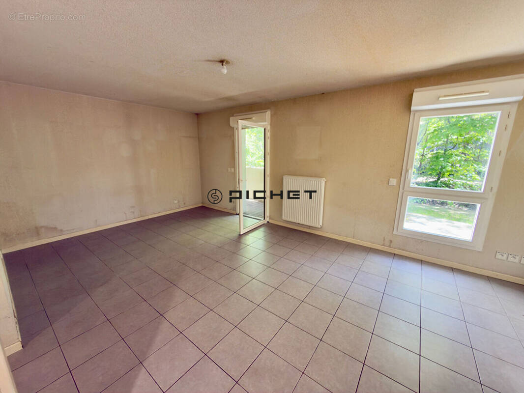 Appartement à BEGLES