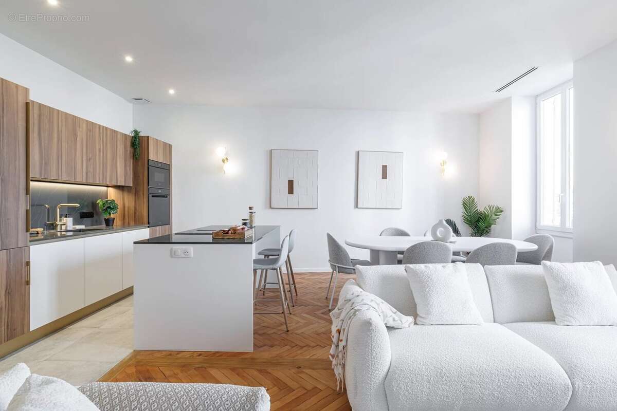 Appartement à NICE