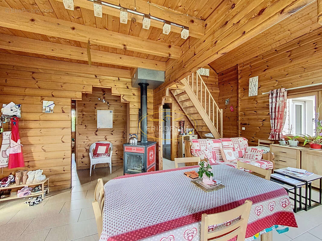 Maison à LEROUVILLE