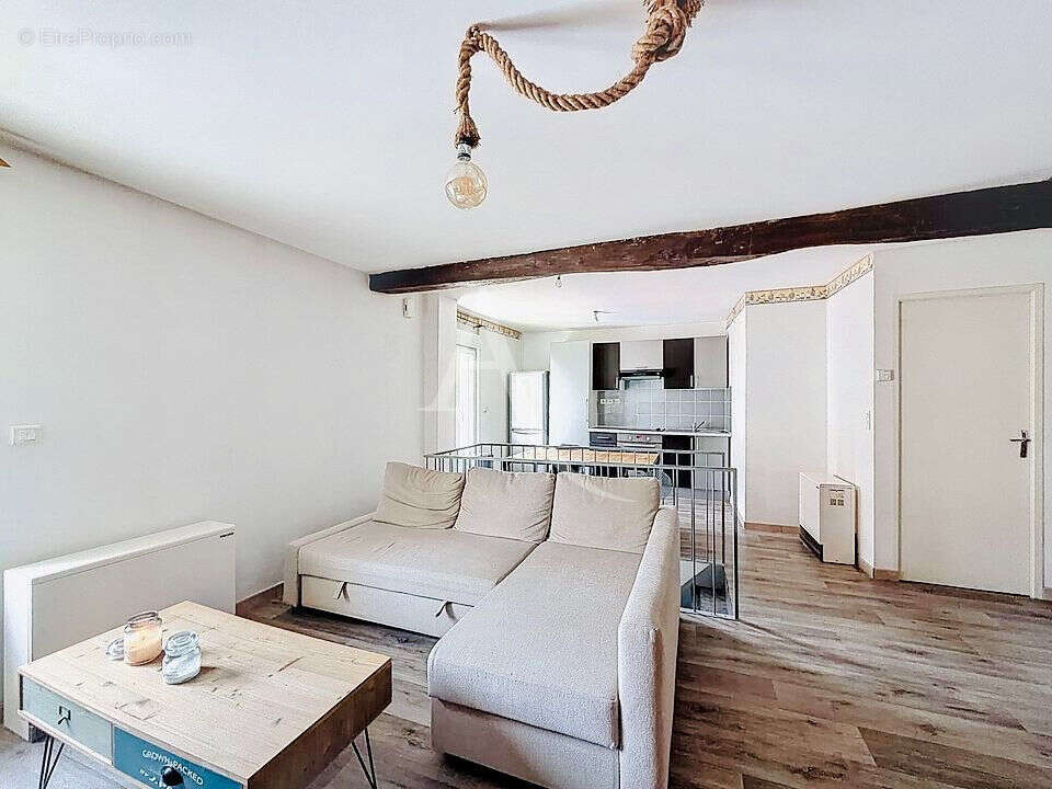 Appartement à NANTEUIL-LES-MEAUX