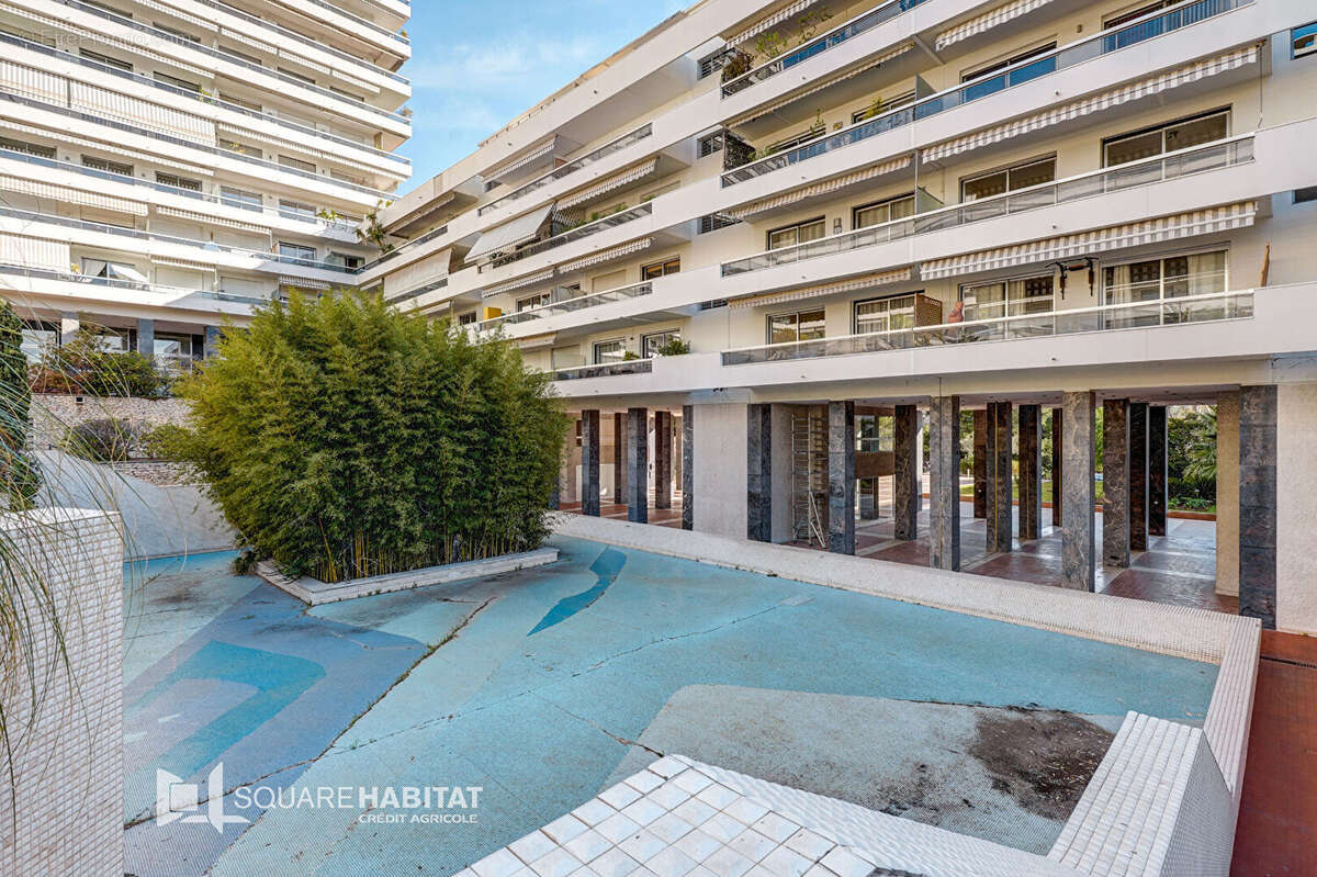 Appartement à MARSEILLE-8E