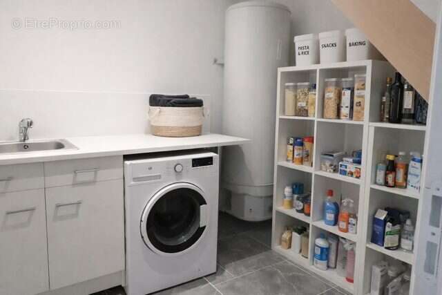 Maison à MEYRIEU-LES-ETANGS