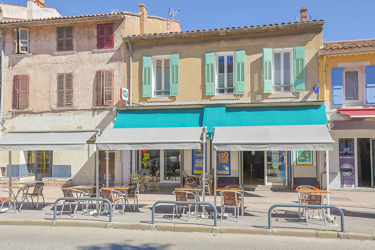 Commerce à LA SEYNE-SUR-MER