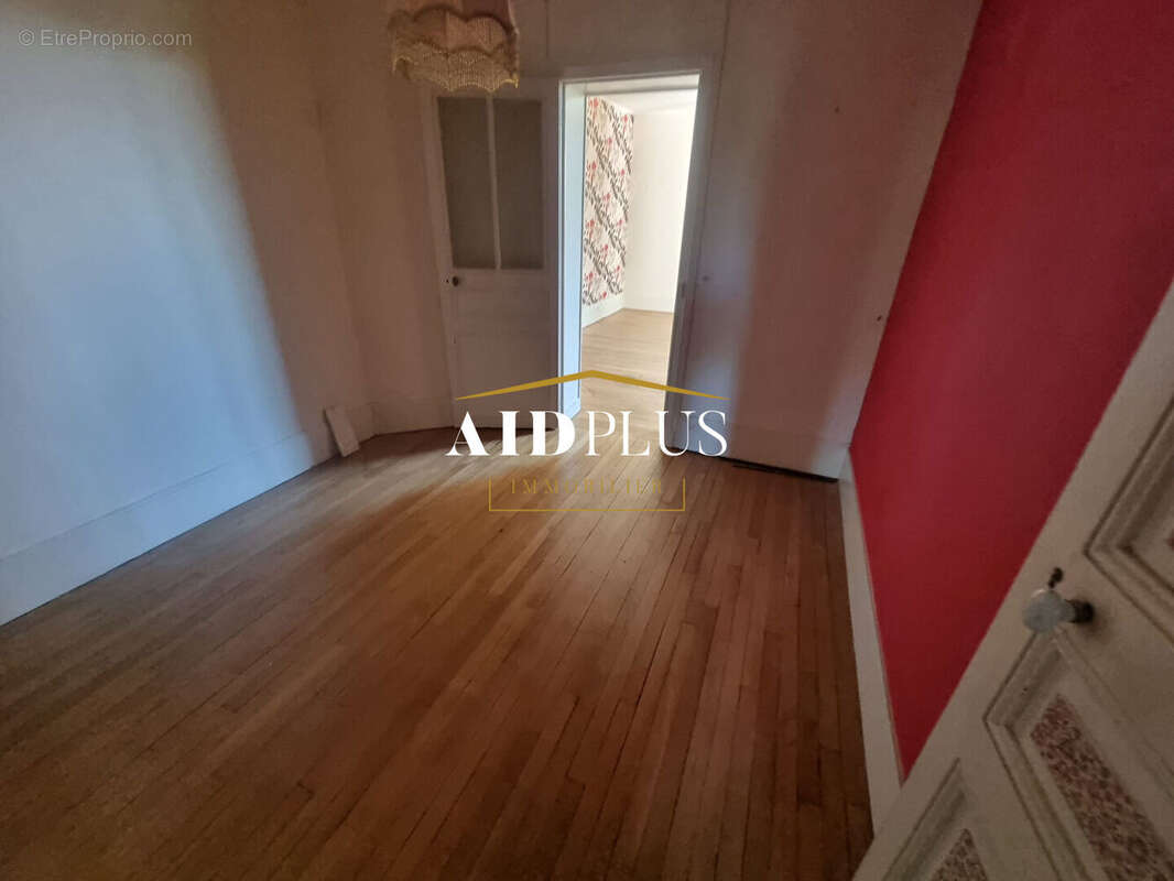 Maison à SAINT-LEU-LA-FORET