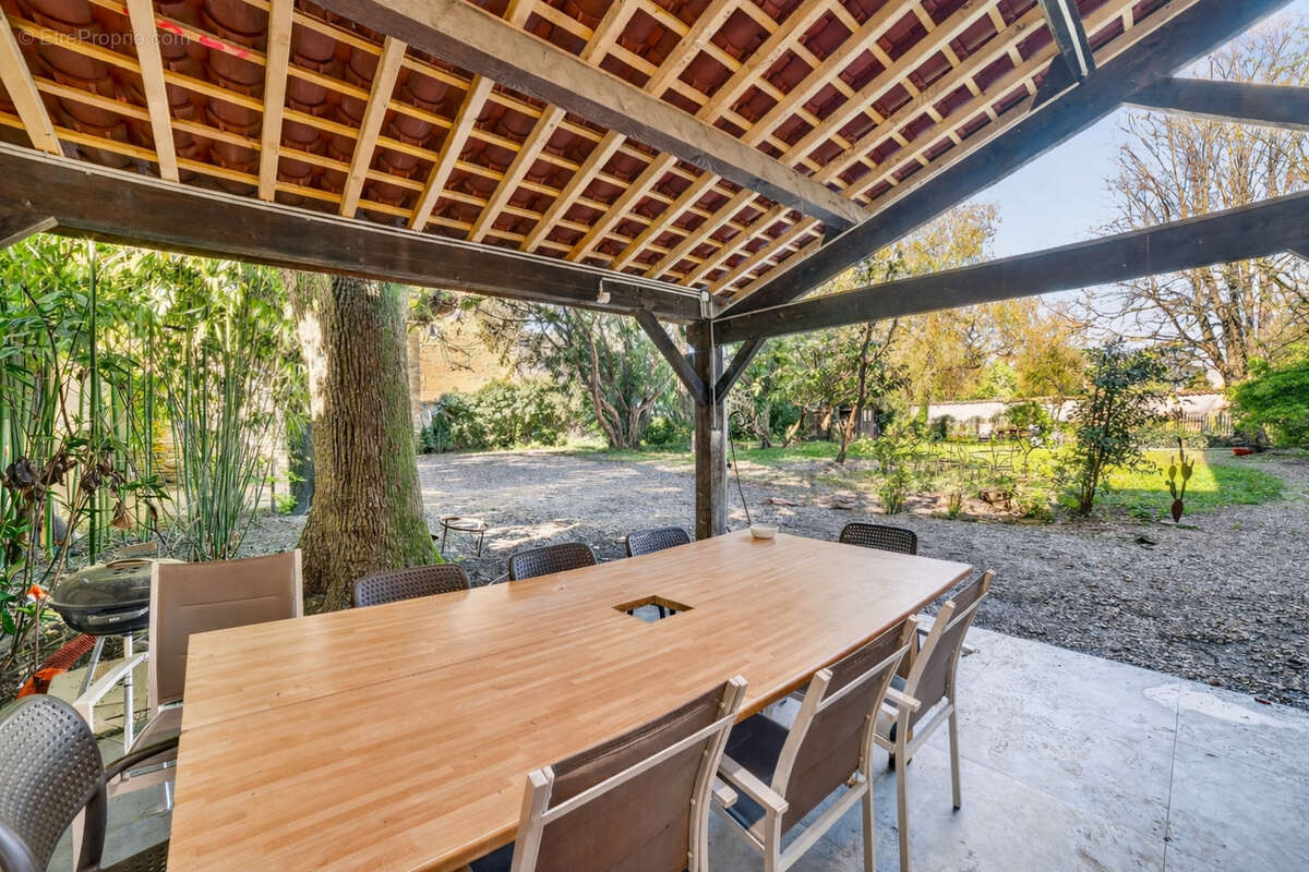 Maison à ALBIGNY-SUR-SAONE