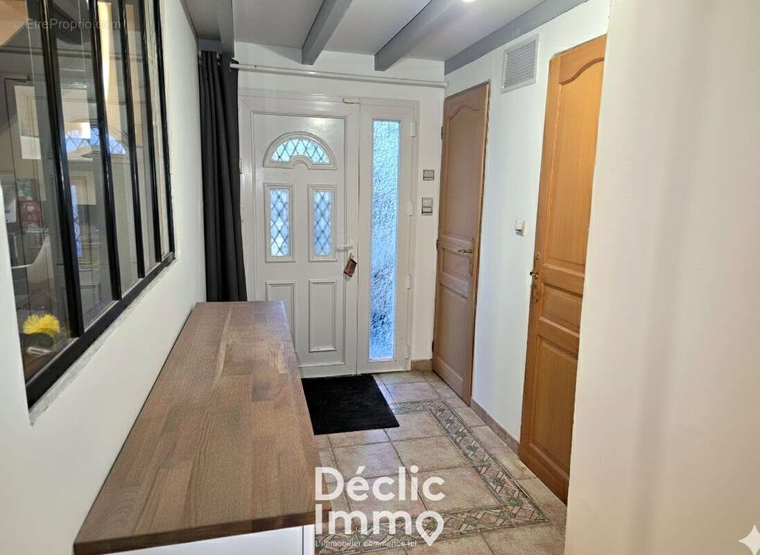 Maison à VOEUIL-ET-GIGET