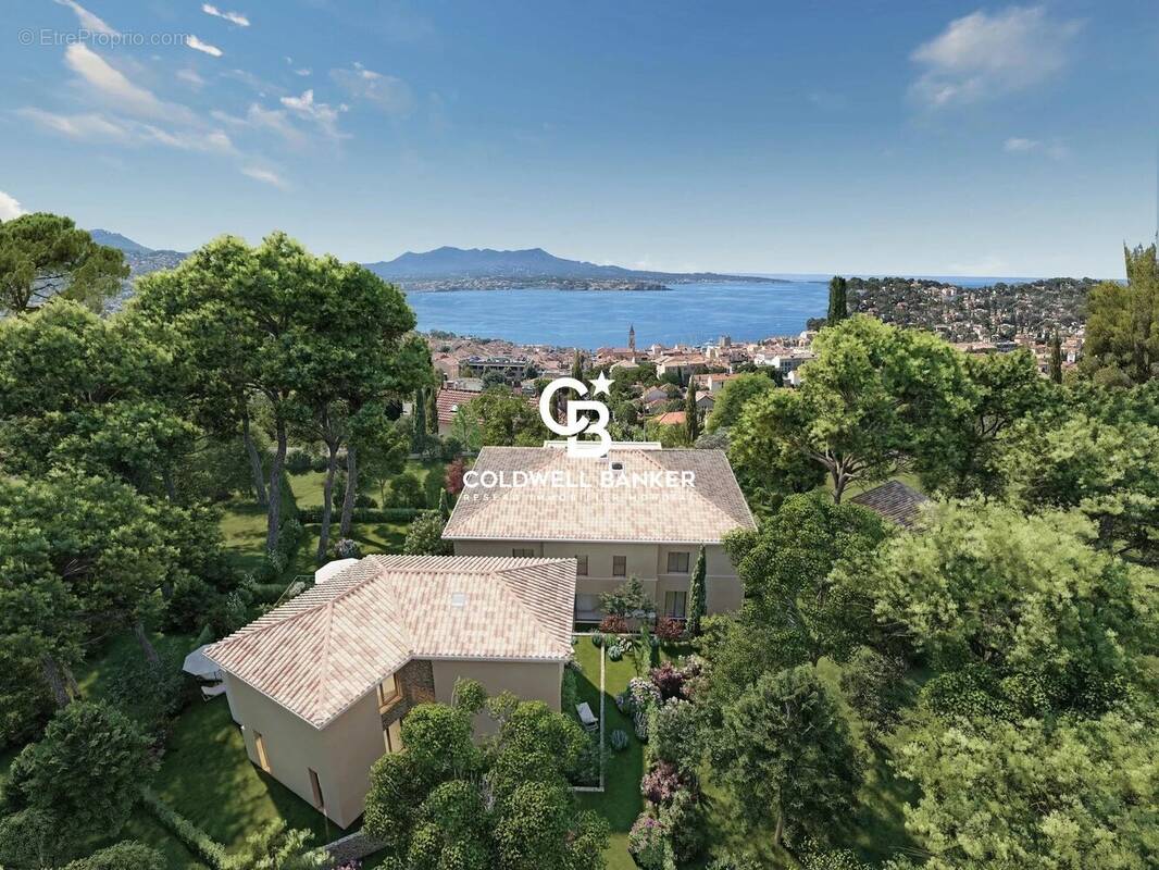 Appartement à SANARY-SUR-MER