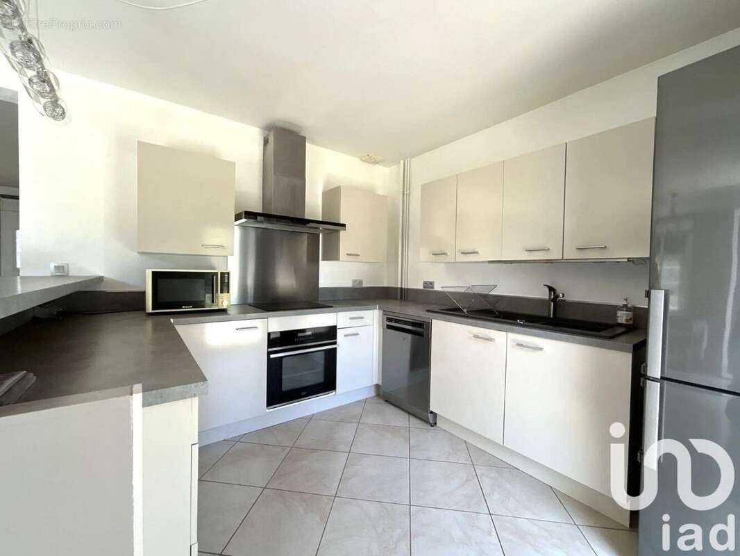 Photo 3 - Maison à VERNY