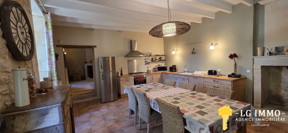 Maison de 118 m2 avec jardin et dépendances - photo 10
