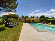 Maison à MONTELIMAR