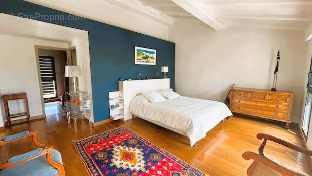 Maison à LATOUR-BAS-ELNE