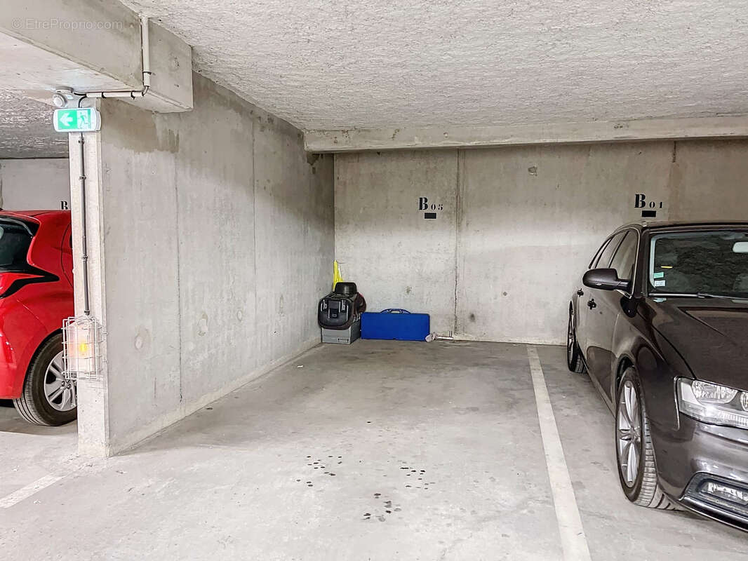 Appartement T3 77m2 dans une résidence sécurisée avec parking privé en sous-sol - photo 11